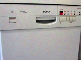 Bosch Spülmaschine Fehler E15 UND Wasserhahn Blinkt